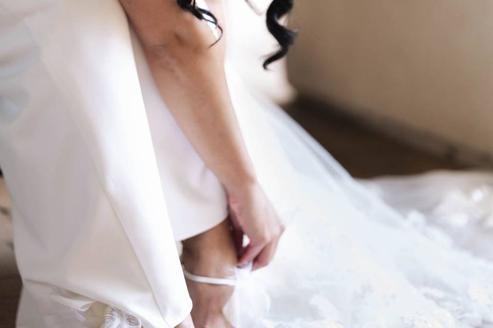 Winové Phoenix Bridal hair and