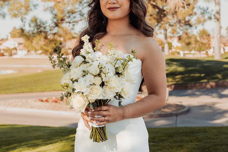Winové Phoenix Bridal hair and