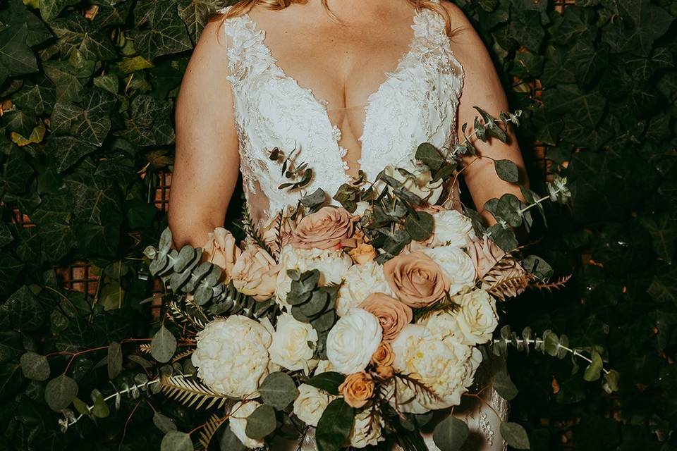 Winové Phoenix Bridal hair and