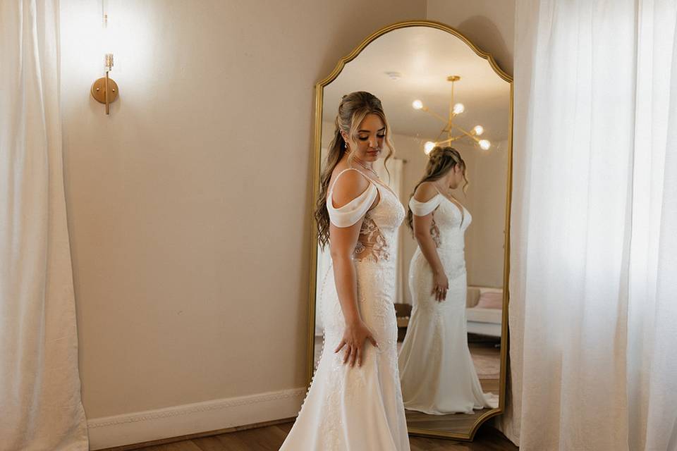 Winove phoenix hair & makeup