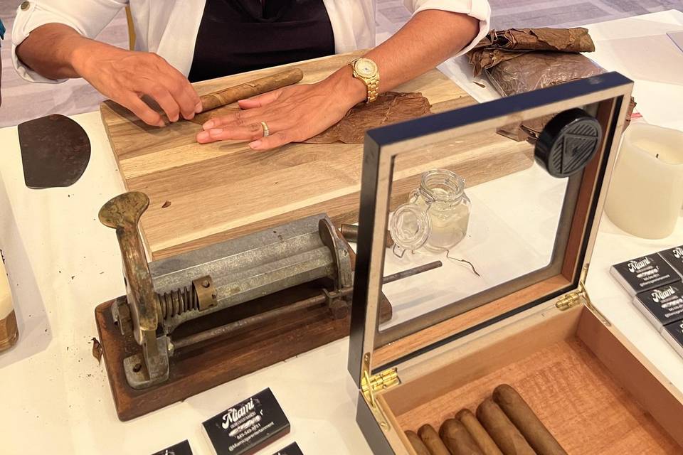 Hand Rolled Cigars at events