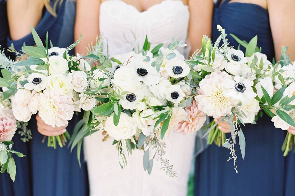 Bride with the bridesmaids