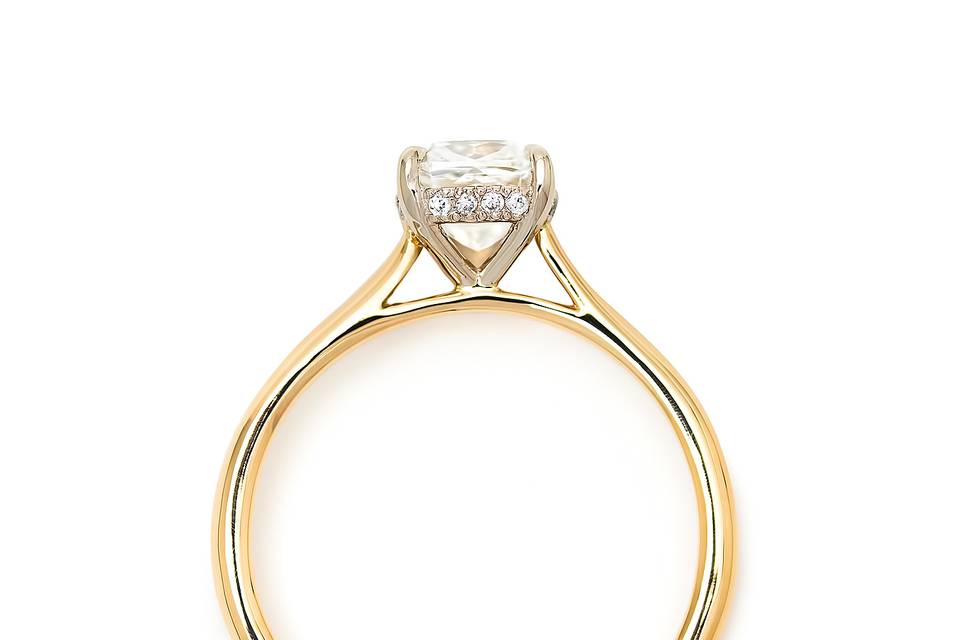 3 stone tulip prong ring