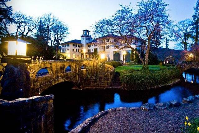 Columbia Gorge Hotel & Spa