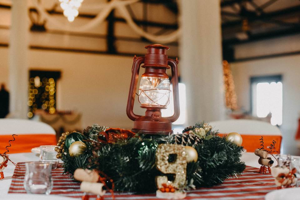 Christmas Wedding Decorations