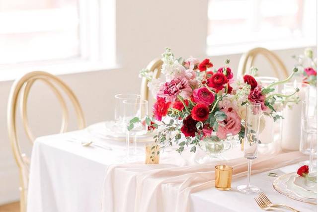 Beautiful floral centerpieces