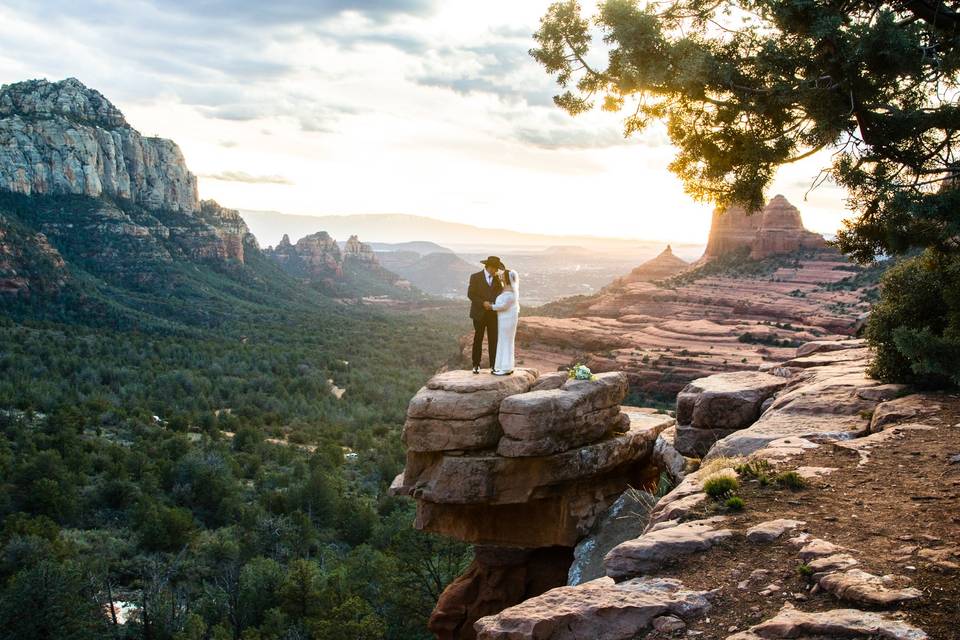 Weddings In Sedona, Inc.