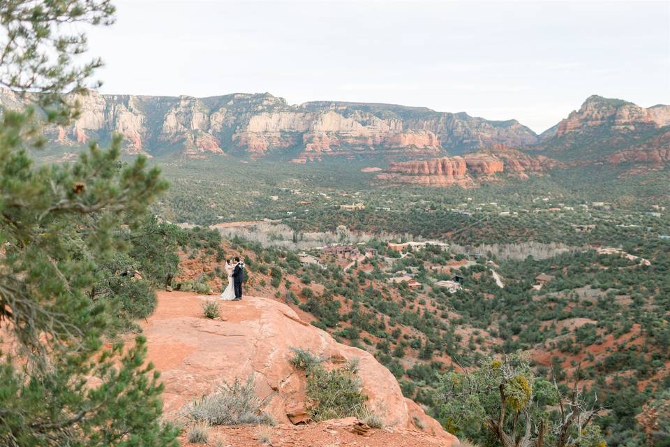 Weddings In Sedona, Inc.