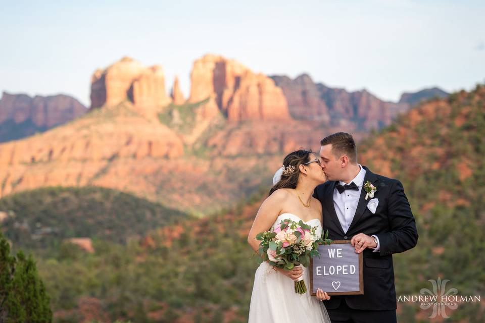 Weddings In Sedona, Inc.