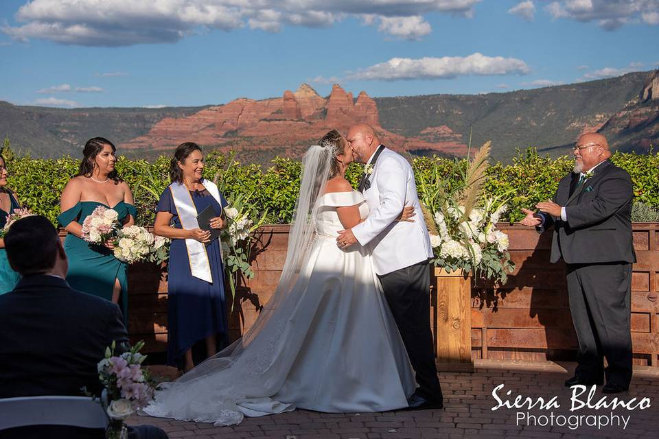 Weddings In Sedona, Inc.