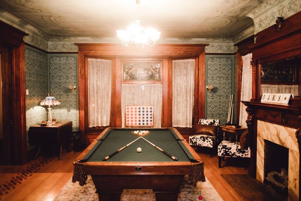 Manor Game Room