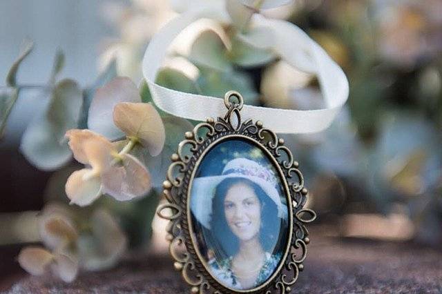 Memorial Bouquet Charm