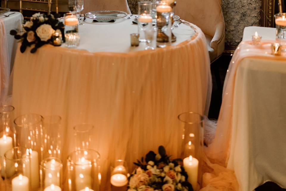 Sweetheart table