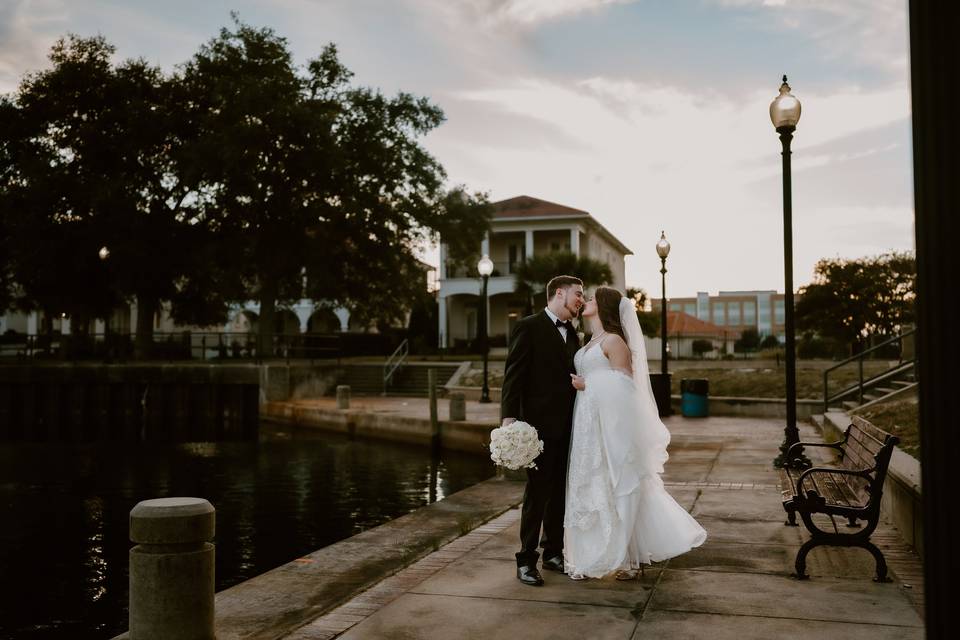 Ivy and Moss Weddings