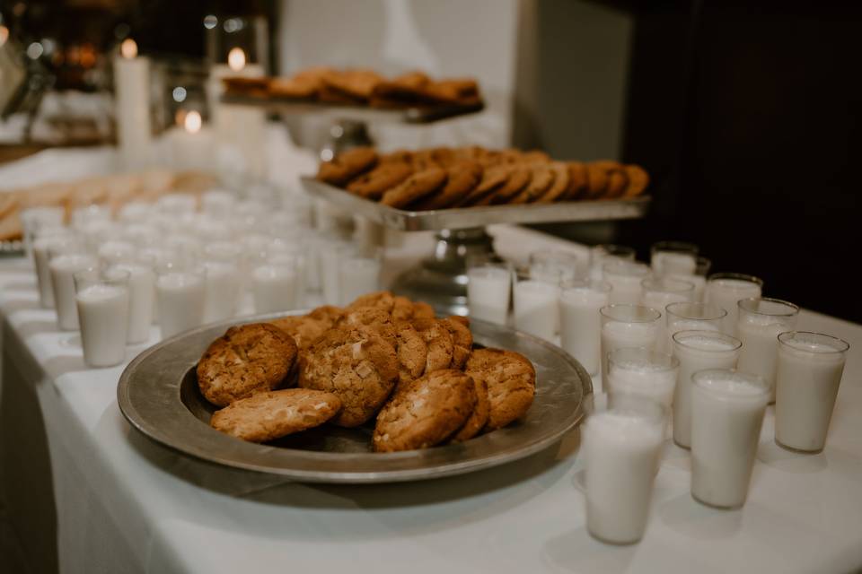 A cookie bar!