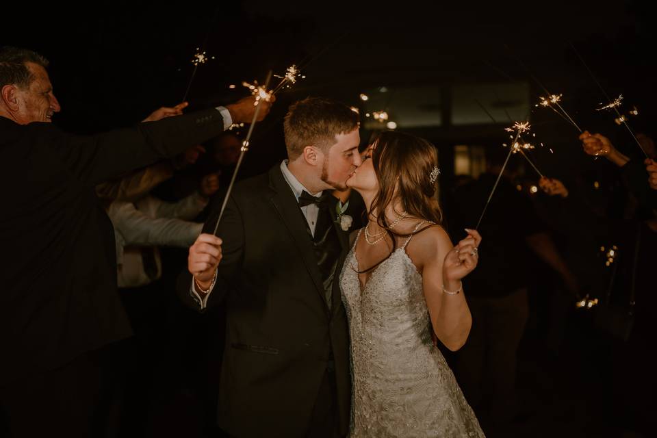 Ivy and Moss Weddings