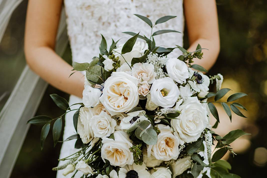 Evans Flowers - Wedding Florists - Peabody, MA - WeddingWire