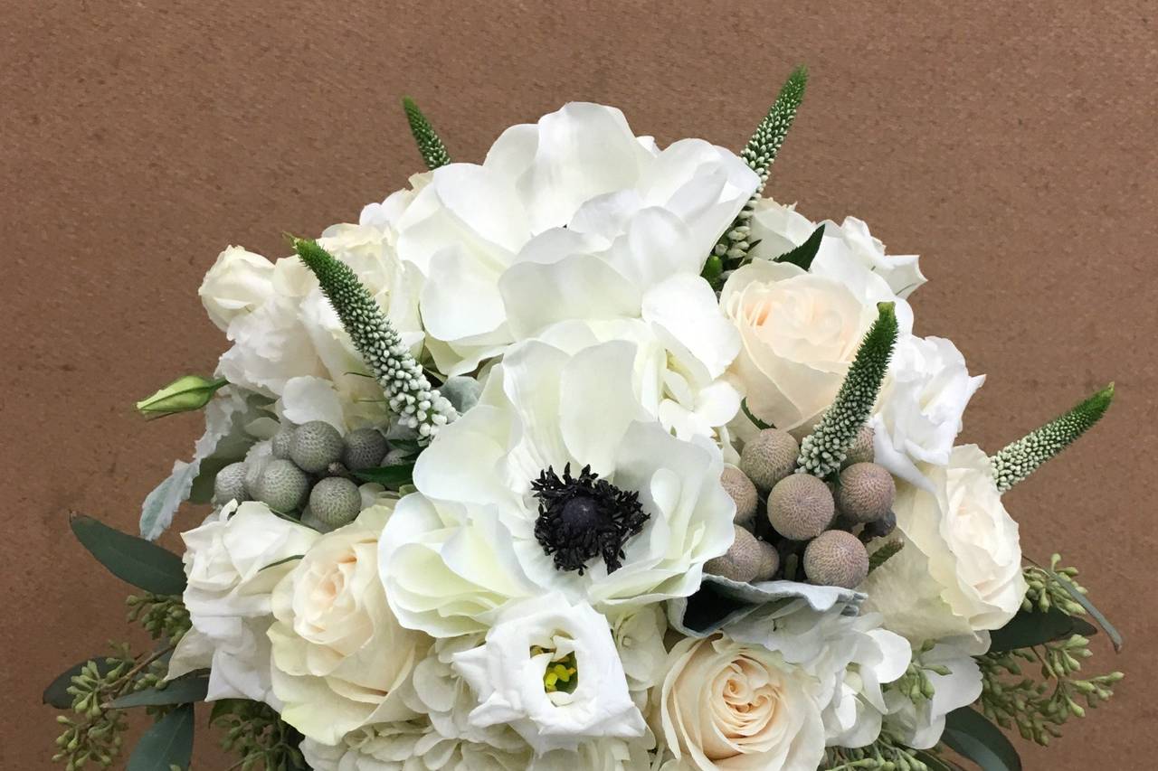 Evans Flowers - Wedding Florists - Peabody, MA - WeddingWire