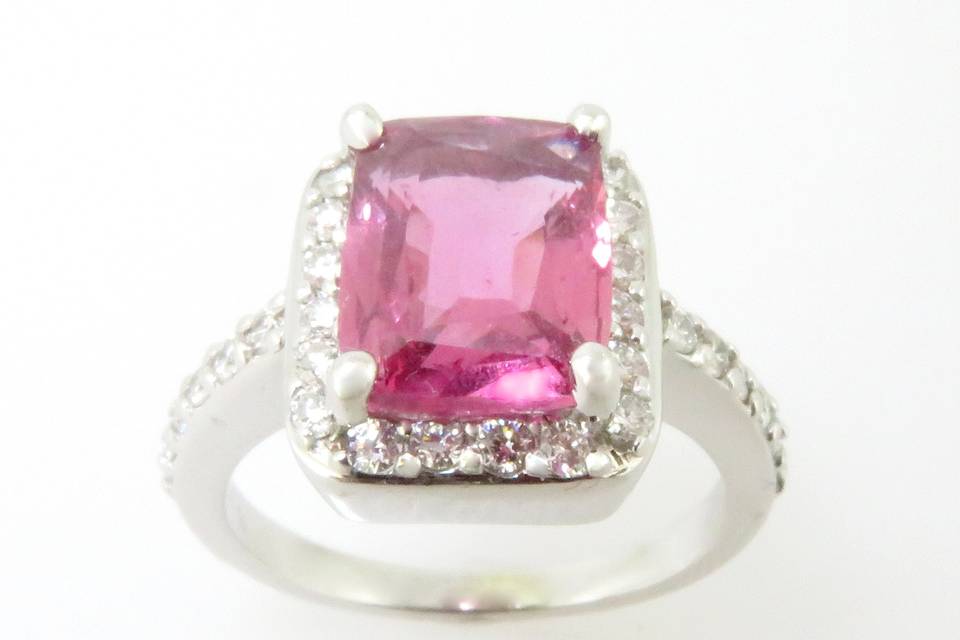 Pink Sapphire. Diamonds