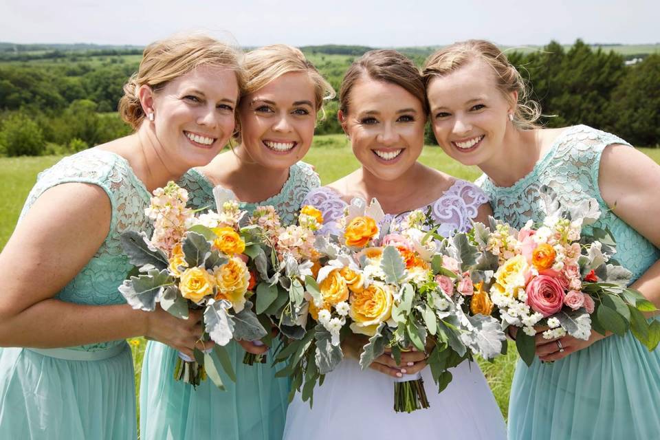 Annie & Her Bridesmaids