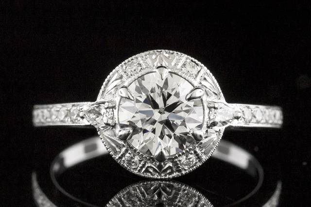 Engraved ring