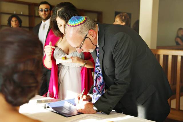 KETUBAH SIGNING