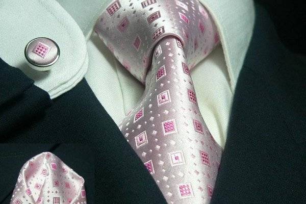 Pink Checkered Tie Set