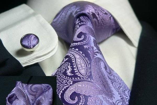 Purple Paisley Tie Set