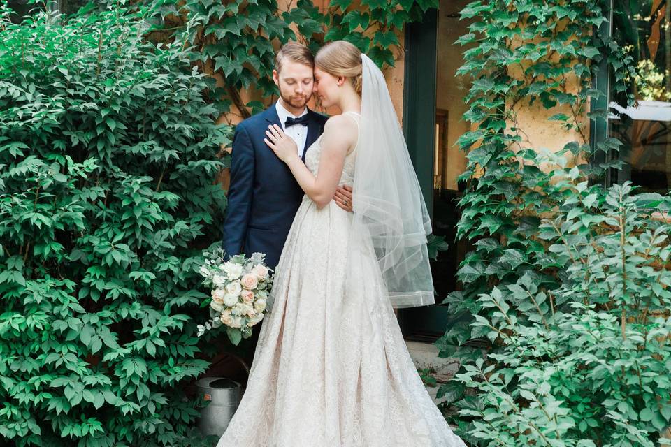 Utah Villa Wedding