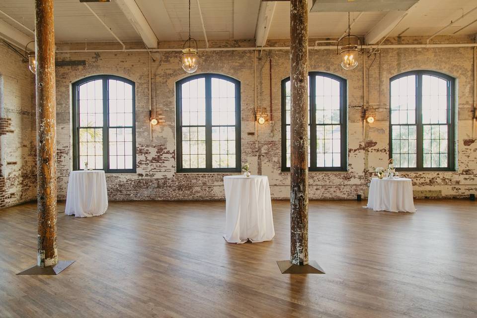 The Cedar Room at the Cigar Factory (9)