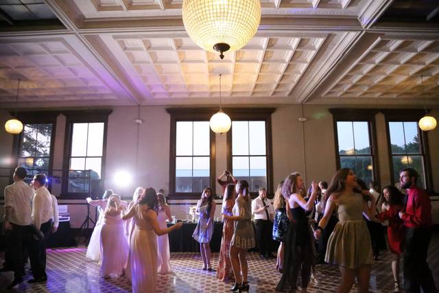 Bridesmaids tearing it up