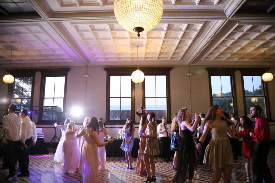 Bridesmaids tearing it up