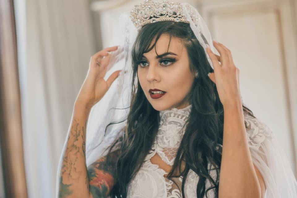 Bridal queen