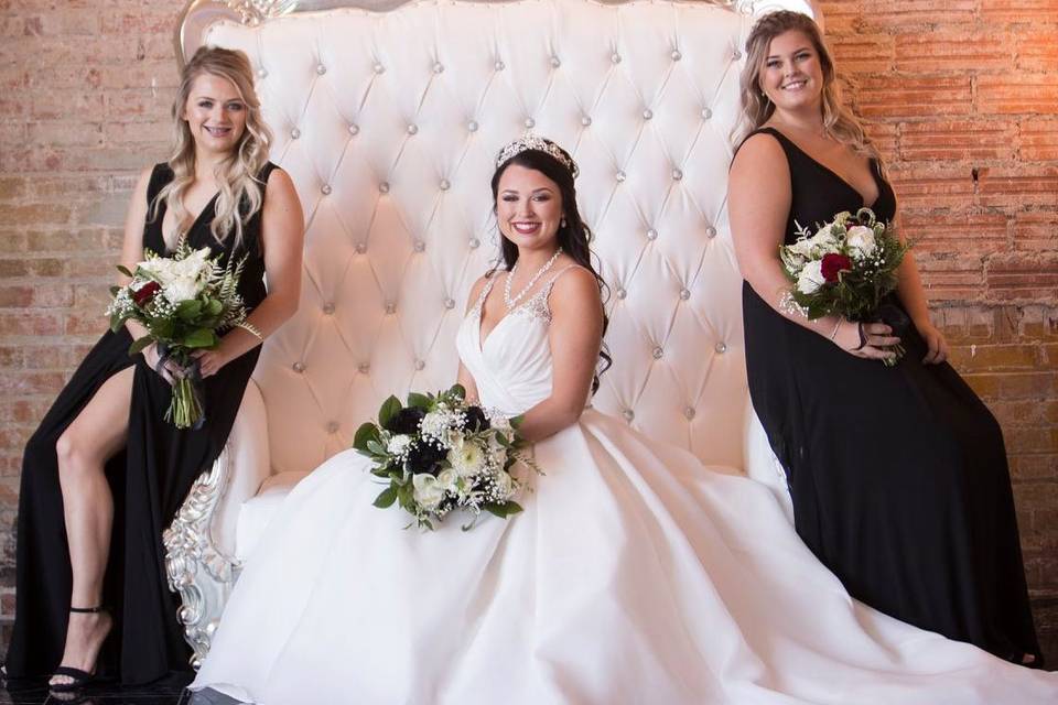 Bride & bridesmaids