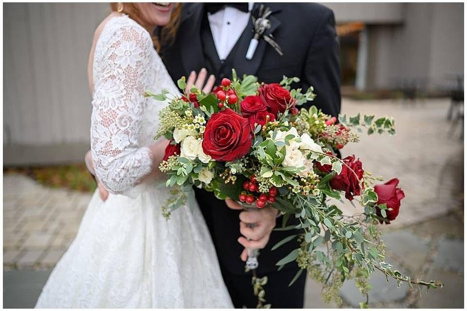 Cascade bouquet