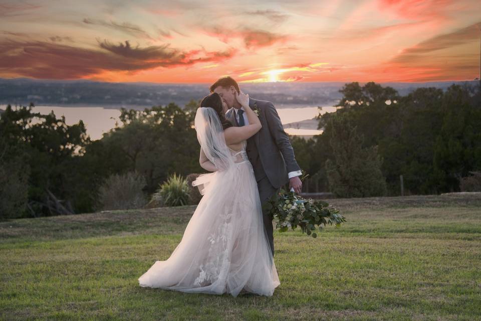 Newlyweds at sunset - Bestshots Photography