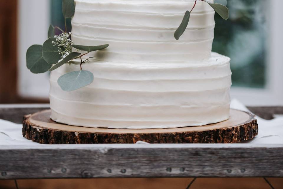 Rustic Wedding Cake Utah