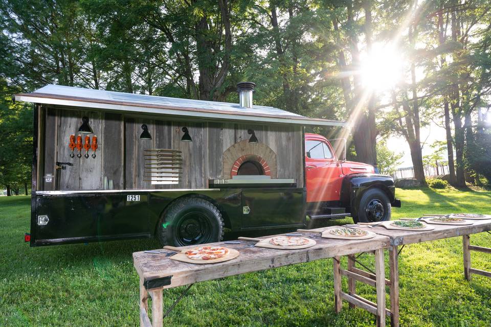Common Good Pizza & Tap