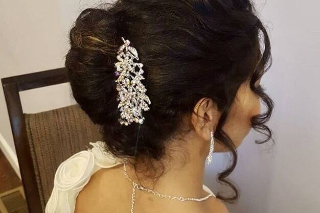 Updo with hair accesory