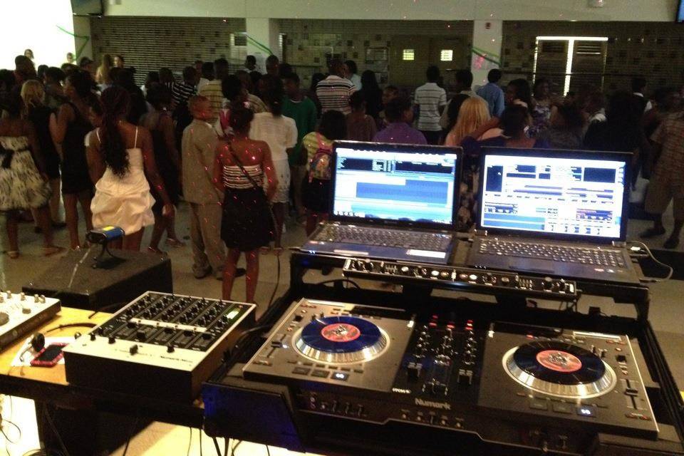 Zucker Middle School Prom featuring two DJ's, Sub Woofer, Video and Laser Lights.