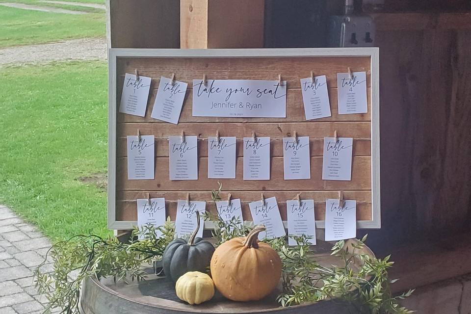 Fall table seating chart
