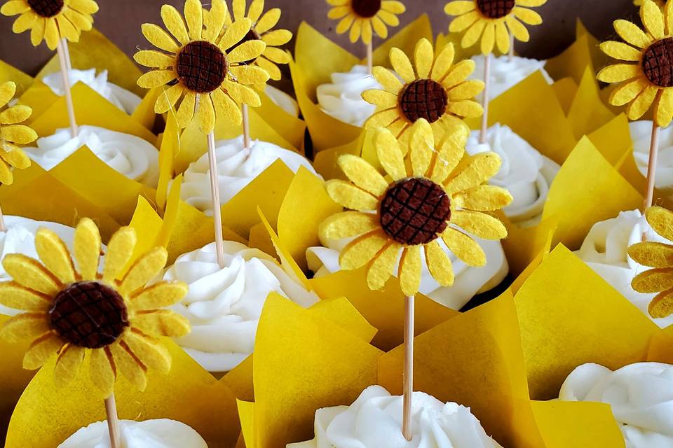 Fall wedding cupcakes