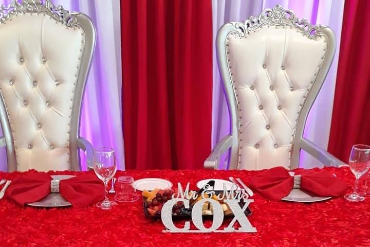 Head table Mr & Mrs. Cox