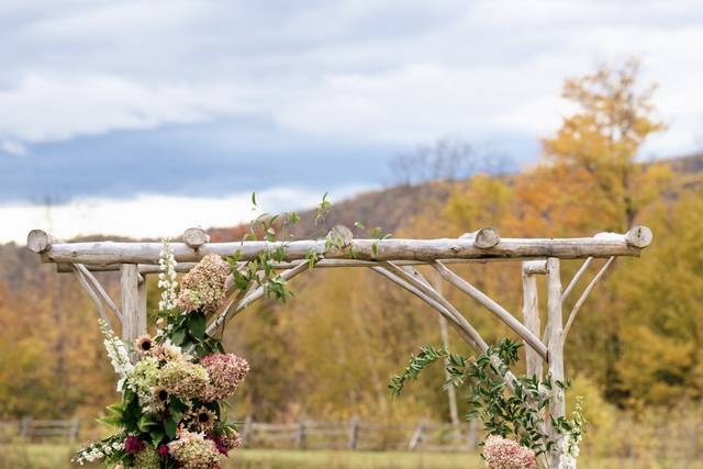 In Full Bloom – Floral design studio in the heart of Shelburne, Vermont