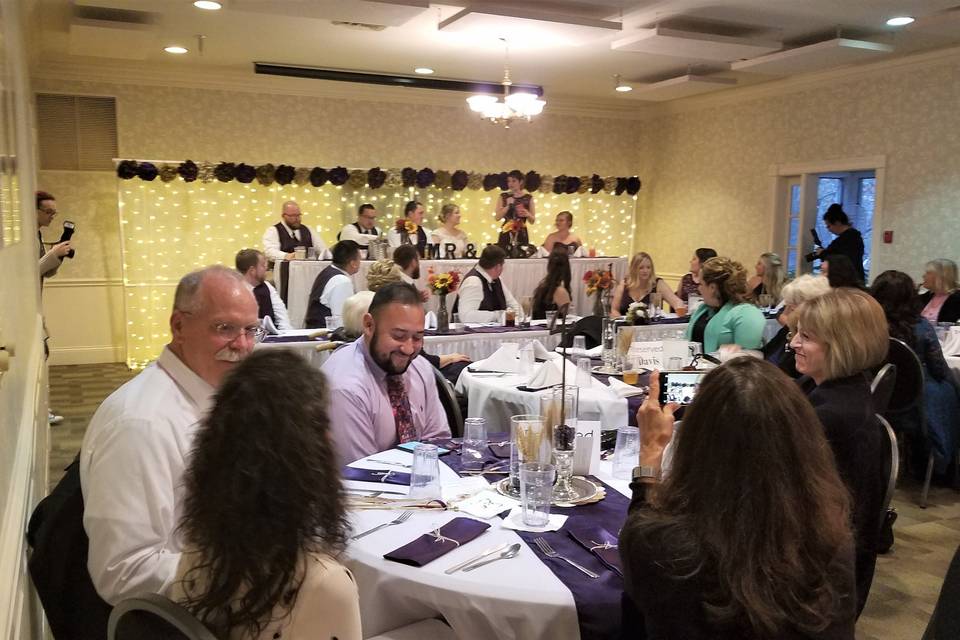 Lighted backdrop upper dining