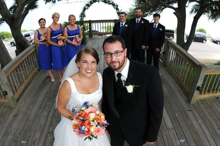 Couple & wedding attendants