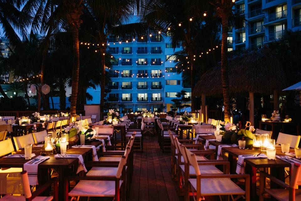 Cadillac Hotel & Beach Club