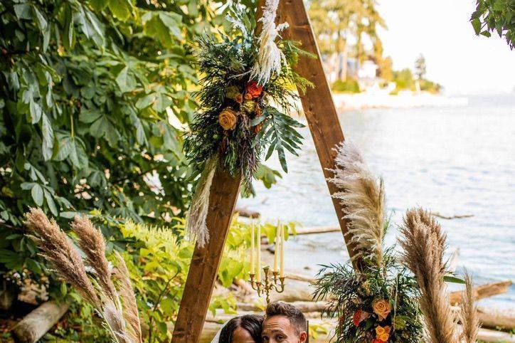 Boho Chic Outdoor Ceremony