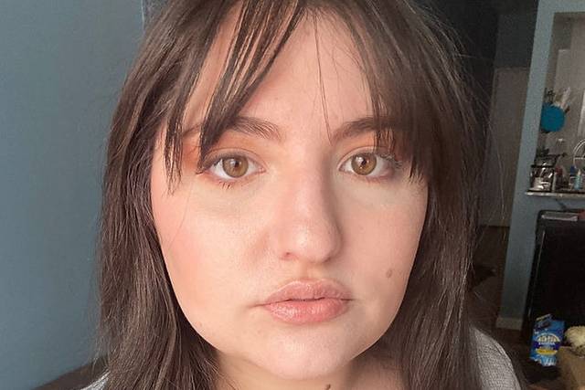 Natural makeup look