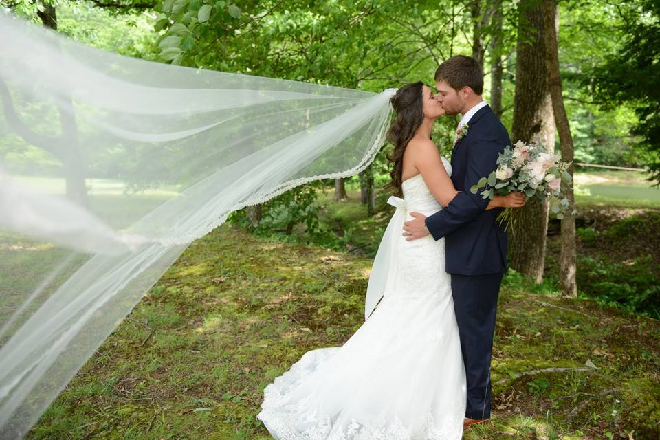 Homestead at Cloudland Station Wedding - Chattanooga, TN - Photo by: Life with a View Studio